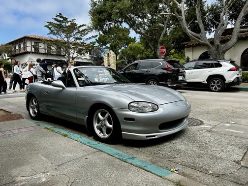 1999 Mazda MX-5 Miata Base