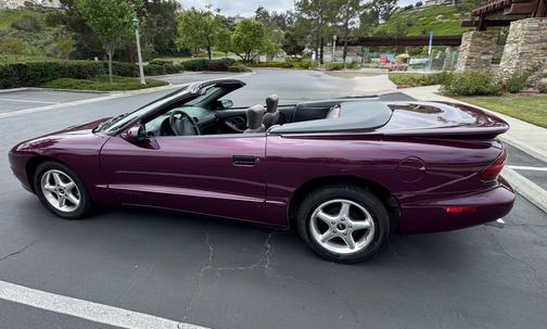 1995 Pontiac Firebird Base