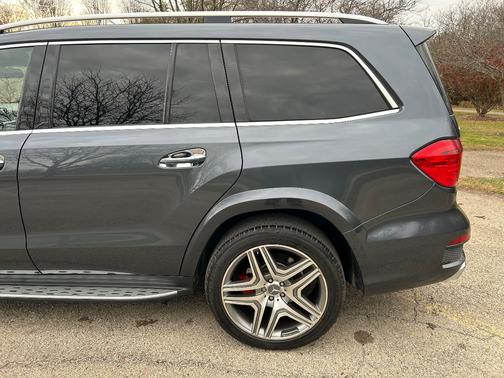 2013 Mercedes-Benz GL-Class GL 63 AMG