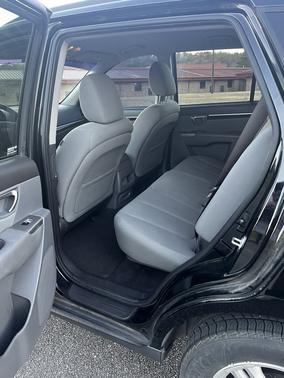 2012 Hyundai SANTA FE GLS