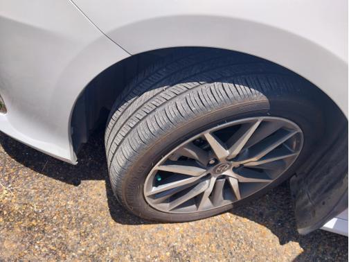 2023 Toyota Camry XLE