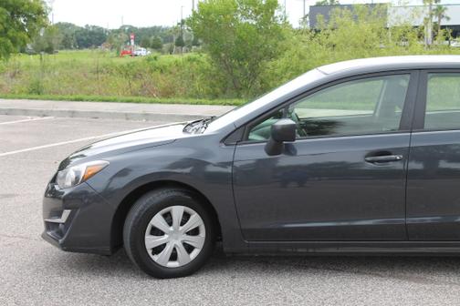 2015 Subaru Impreza 2.0i