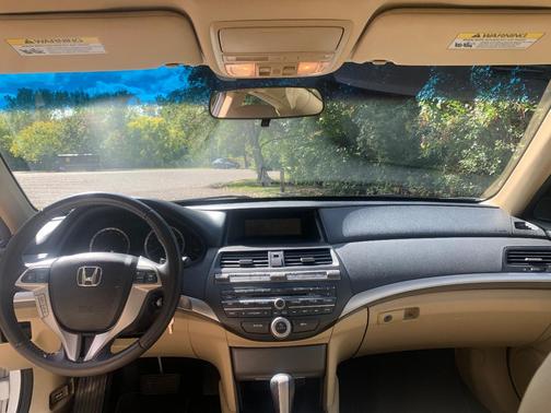 White 2012 Honda Accord EX-L