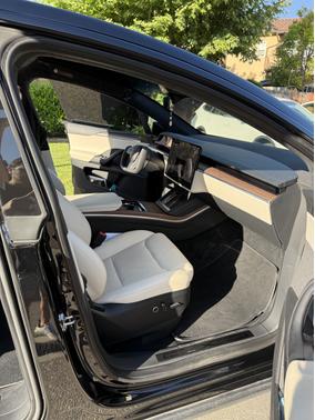 2022 Tesla Model X Long Range
