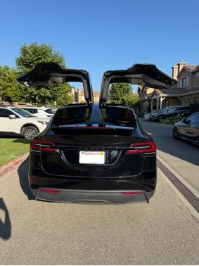 2022 Tesla Model X Long Range