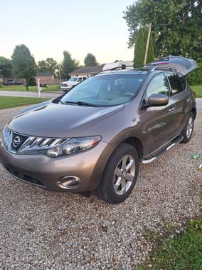 Gray 2010 Nissan Murano SL