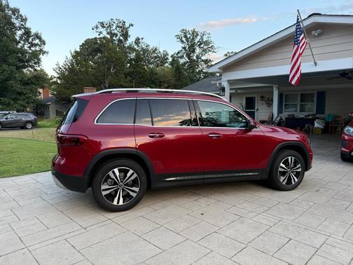 Red 2025 Mercedes-Benz GLB 250 4MATIC