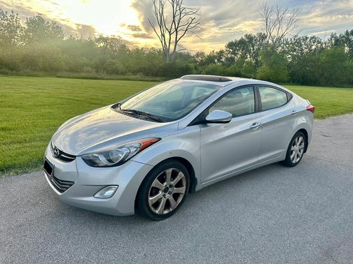 Silver 2013 Hyundai ELANTRA Limited