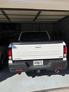 White 2026 Honda Ridgeline RTL