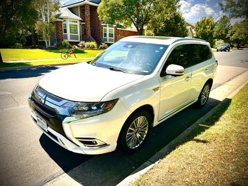2019 Mitsubishi Outlander PHEV SEL