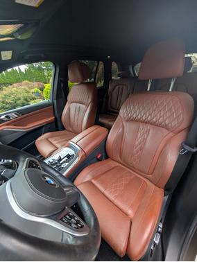 Green 2022 BMW X5 M50i