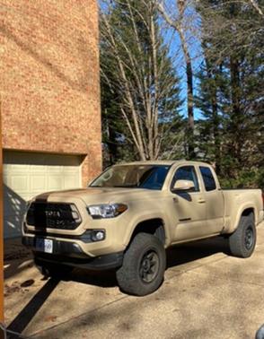 2016 Toyota Tacoma SR5