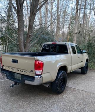 2016 Toyota Tacoma SR5
