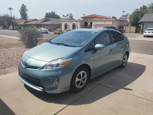 2013 Toyota Prius Five