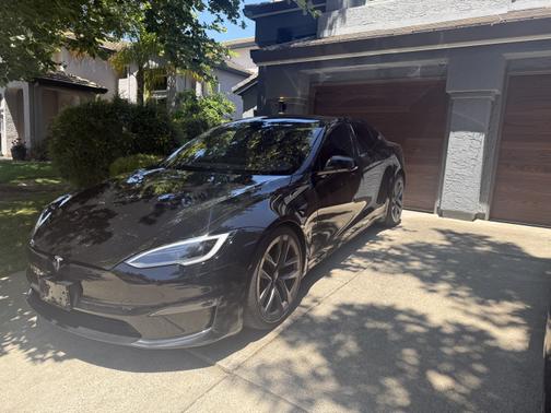 2023 Tesla Model S Base