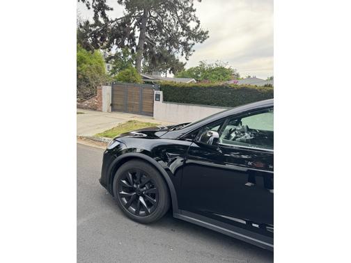 2023 Tesla Model X Base