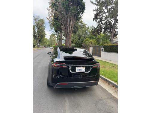 2023 Tesla Model X Base