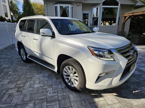 2017 Lexus GX 460 Base