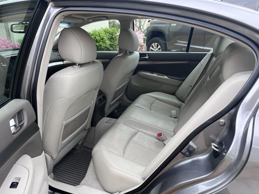 2011 INFINITI G37 Journey