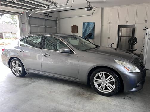 2011 INFINITI G37 Journey