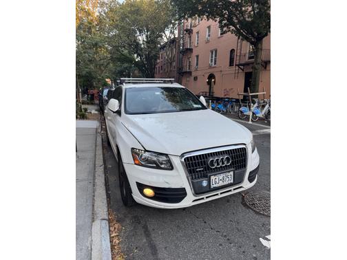 2012 Audi Q5 2.0T Premium Plus