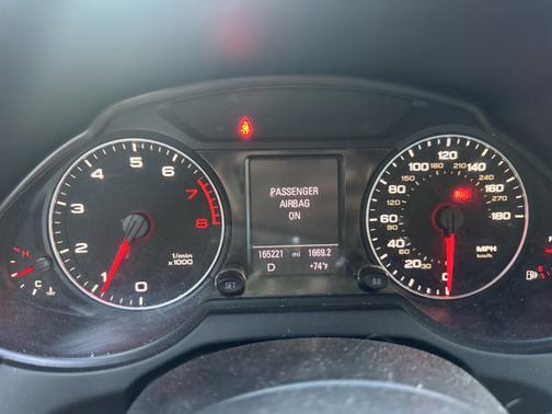 2012 Audi Q5 2.0T Premium Plus