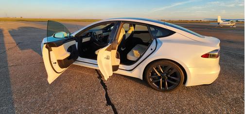 2021 Tesla Model S Long Range
