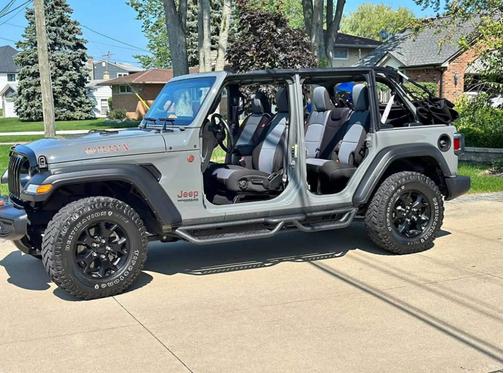 2022 Jeep Wrangler Unlimited Willys