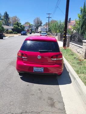 Red 2013 Volkswagen Golf 2.5L