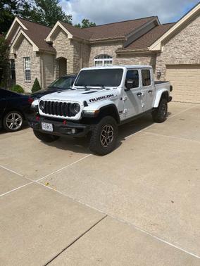 2024 Jeep Gladiator Rubicon X