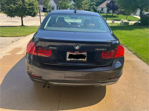 2013 BMW 328 i xDrive