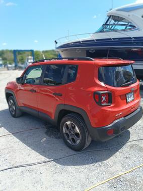 Orange 2018 Jeep Renegade Sport