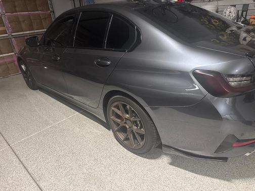 Gray 2019 BMW 330 i