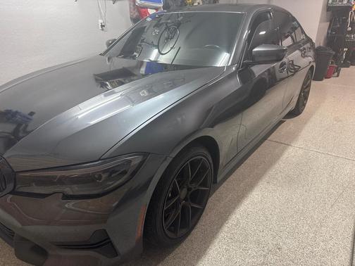 Gray 2019 BMW 330 i