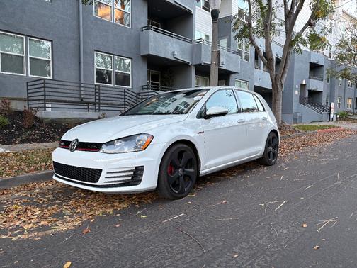2016 Volkswagen Golf GTI 2.0T S 4-Door