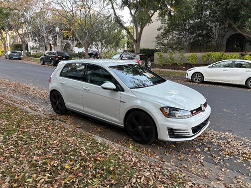 2016 Volkswagen Golf GTI 2.0T S 4-Door