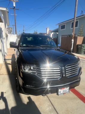 2016 Lincoln Navigator Select