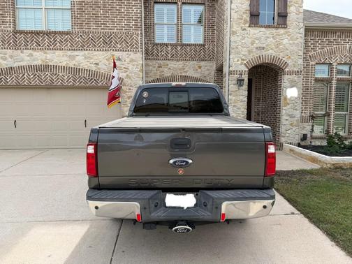 Gray 2016 Ford F-250 Lariat