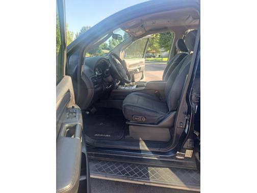 2010 Nissan Armada SE