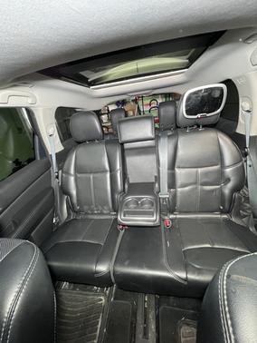 Gray 2017 Nissan Pathfinder Platinum
