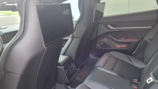 2025 Porsche Taycan 4S