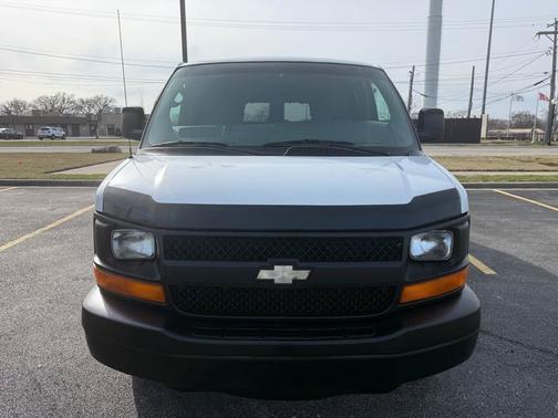 Black 2005 Chevrolet Express 3500 Base