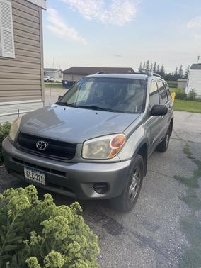2004 Toyota RAV4 Base