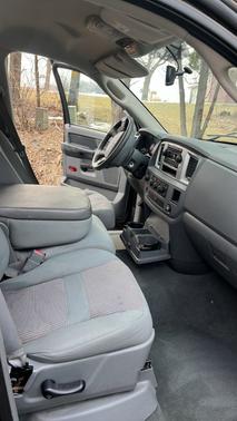 Black 2007 Dodge Ram 1500 SLT Quad Cab