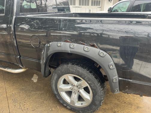 Black 2007 Dodge Ram 1500 SLT Quad Cab