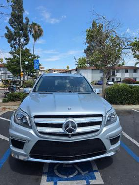 Silver 2015 Mercedes-Benz GL-Class GL 550 4MATIC