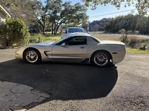 2004 Chevrolet Corvette Z06