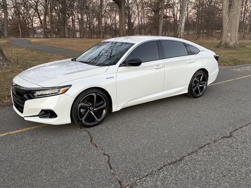 2022 Honda Accord Hybrid Sport