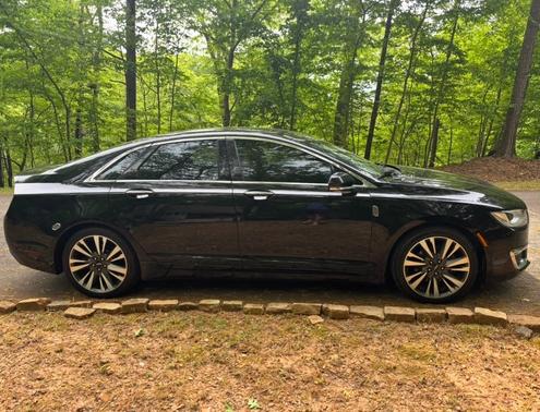Black 2017 Lincoln MKZ Reserve