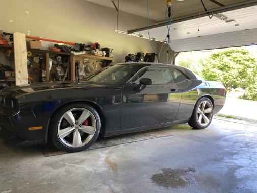 2009 Dodge Challenger SRT8